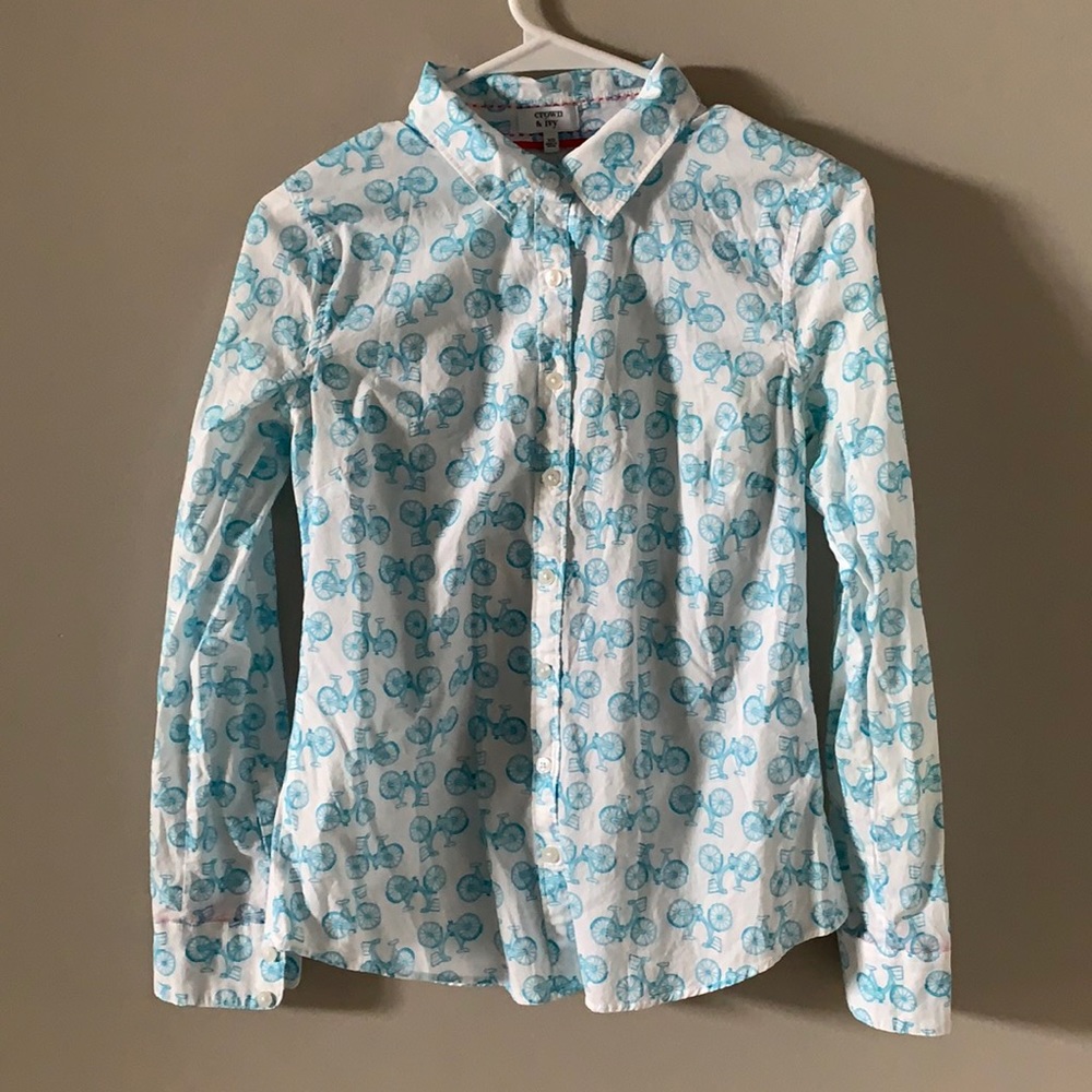 Crown & Ivy Bicycle Print Button Down Shir…